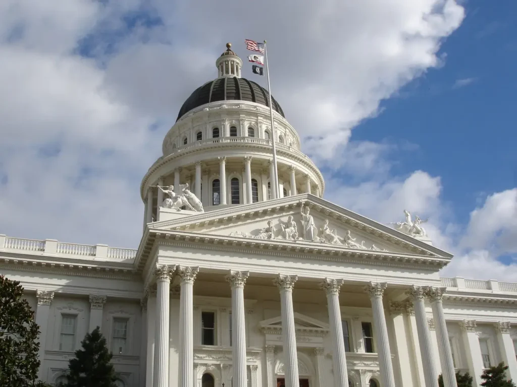 A California bill could allow parents to sue social-media companies for up to $25,000 if their children become addicted to the platforms